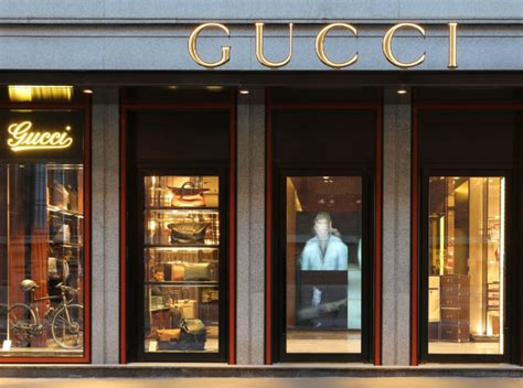 gucci novara lavora con noi
